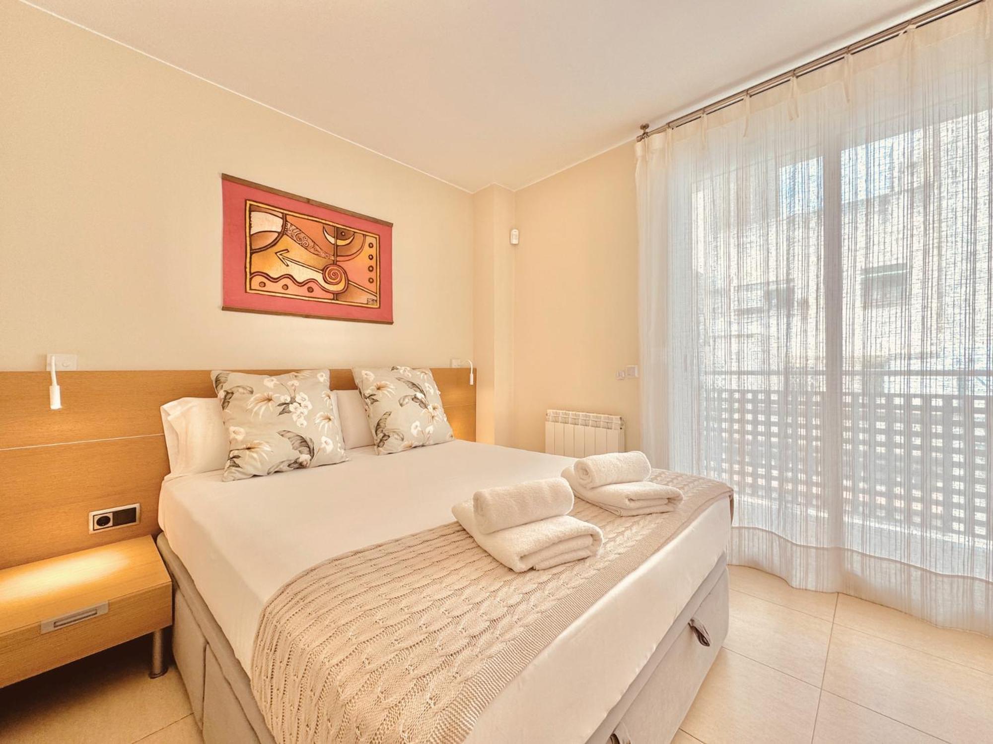 Barcelona Fira & Camp Nou Stadium Apartment