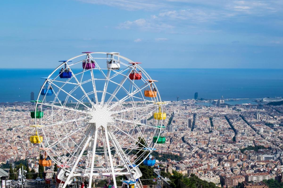 Barcelona Fira & Camp Nou Stadium * L'Hospitalet de Llobregat